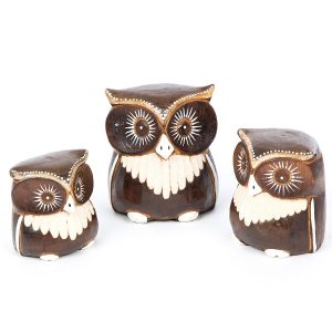 3 Wooden Owls